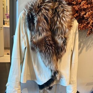 Genuine lamb skin leather with genuine fox